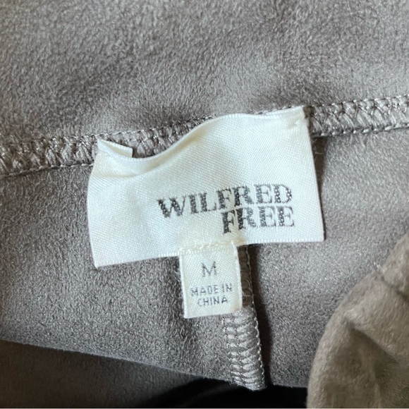 Aritzia Wilfred Taupe Gray Suede Daria High Waisted Leggings - Picture 6 of 7
